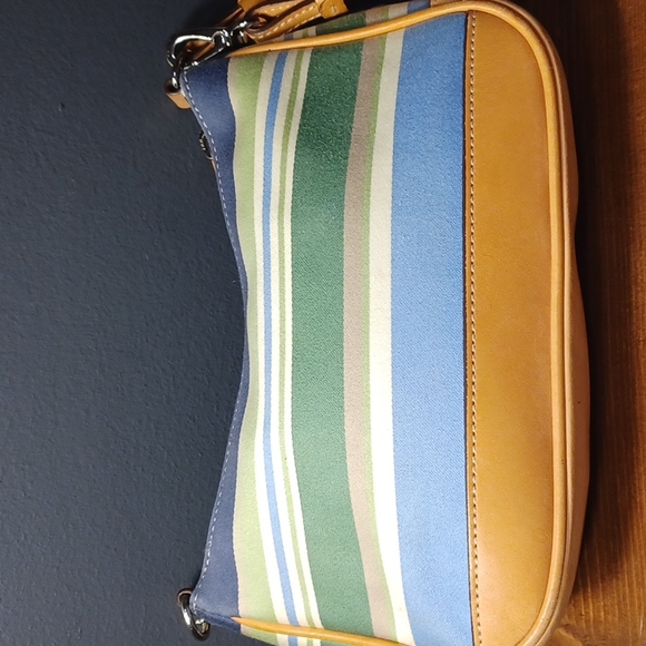 Coach wristlet mini purse - Picture 6 of 15